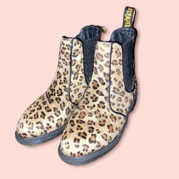Super adorable Dr Martens Flora Hair Chelsea Leopard boot sz 5 - Picture 4 of 10